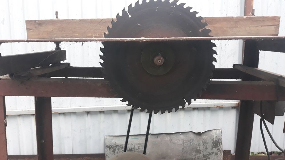 Деревообробний станок в м. Бахмач
