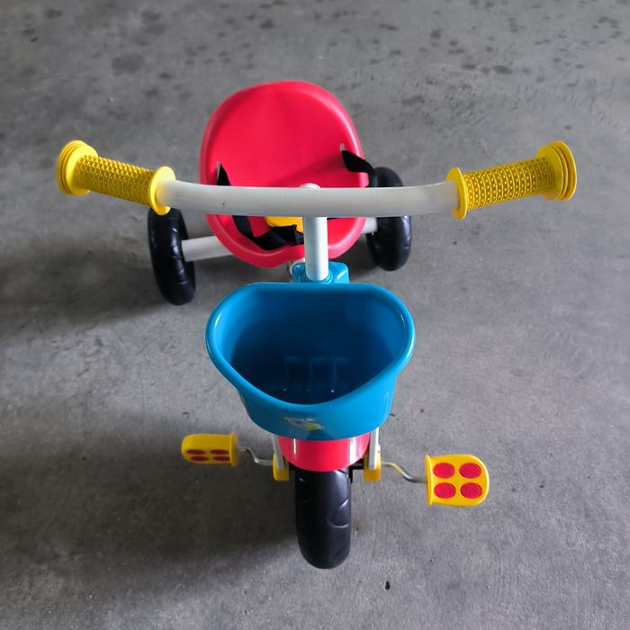Triciclo Chicco  em bom estado - só recolha, não faço envio