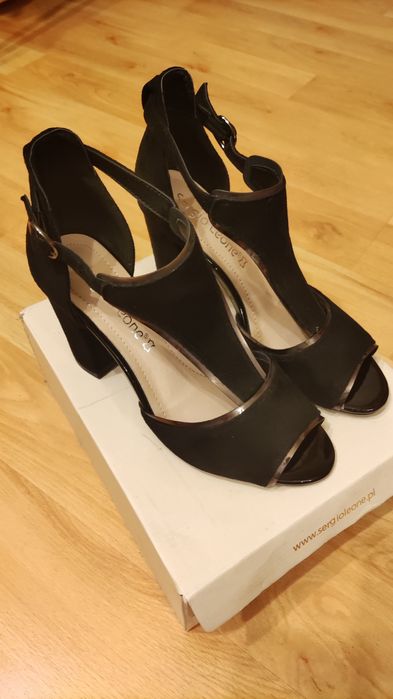 Buty czarne na słupku  roz 37