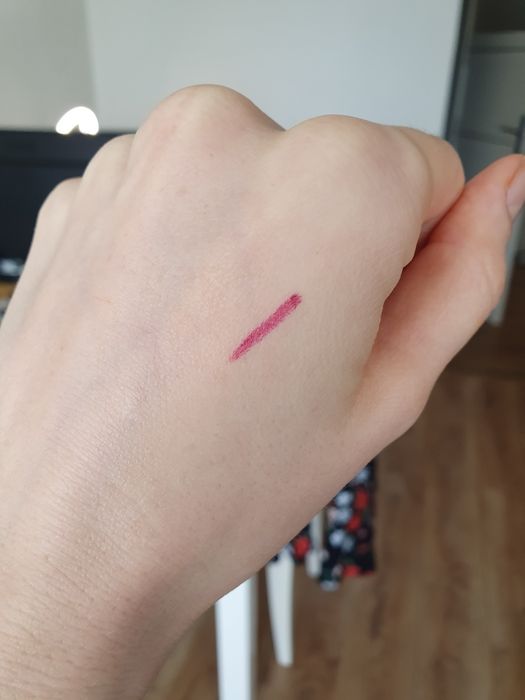 Wysuwana konturówka do ust Sephora w kolorze 23