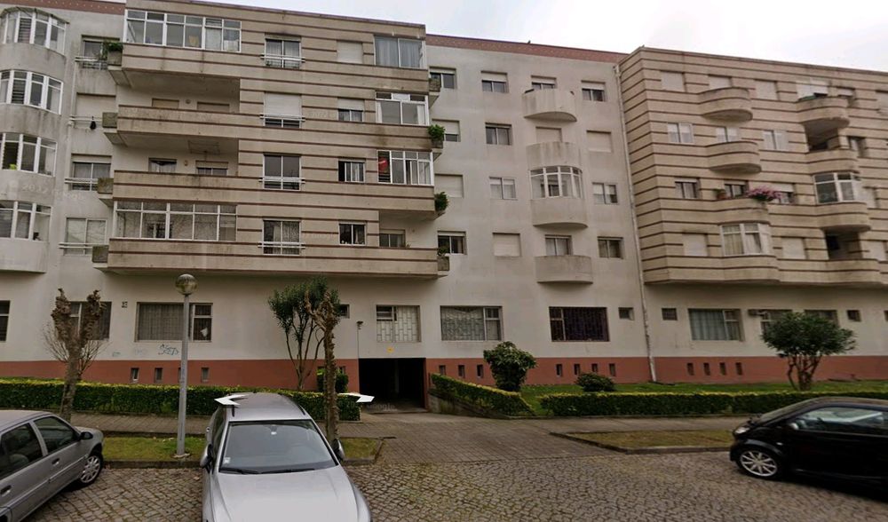 Garagem Fechada Gaia - El Corte Inglês