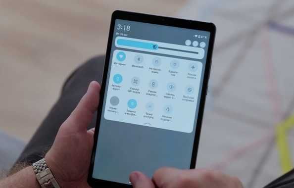 Зручний компактний планшет Honor Pad 8"