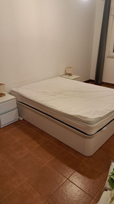 Cama sommier com colchão