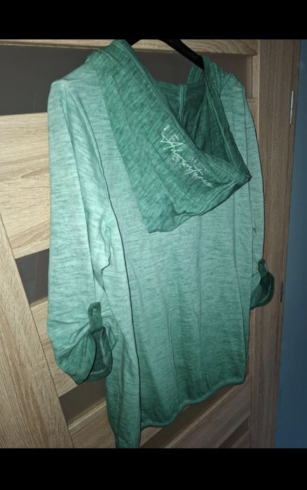 Bluza z kapturem  40/ 42