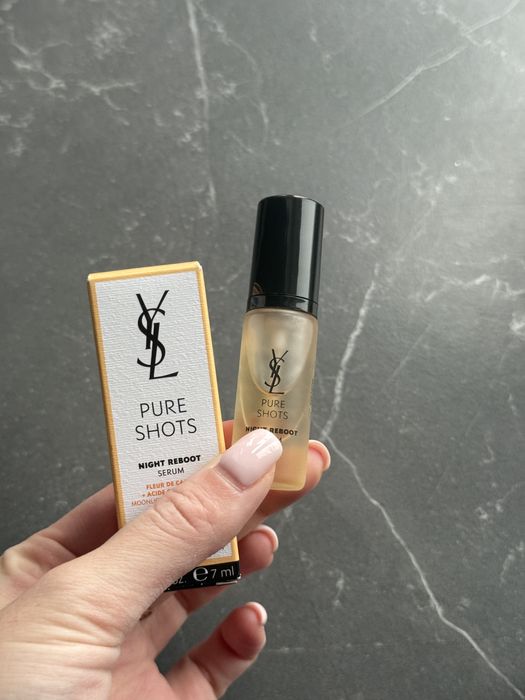 Тревел формати Hourglass, YSL, Charlotte Tilbury