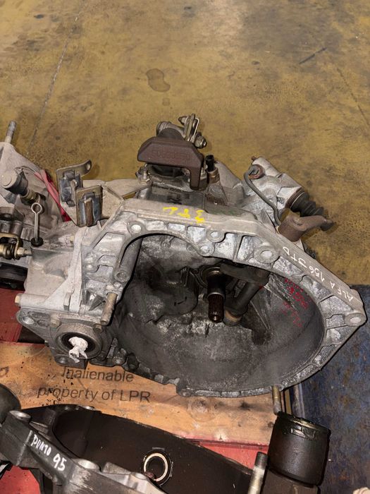Caixa de Velocidades Alfa Romeo 156 JTD