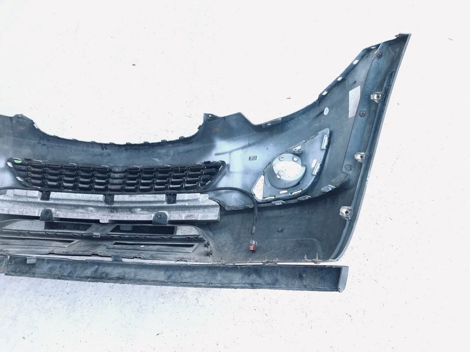 Бампер передній Opel Antara