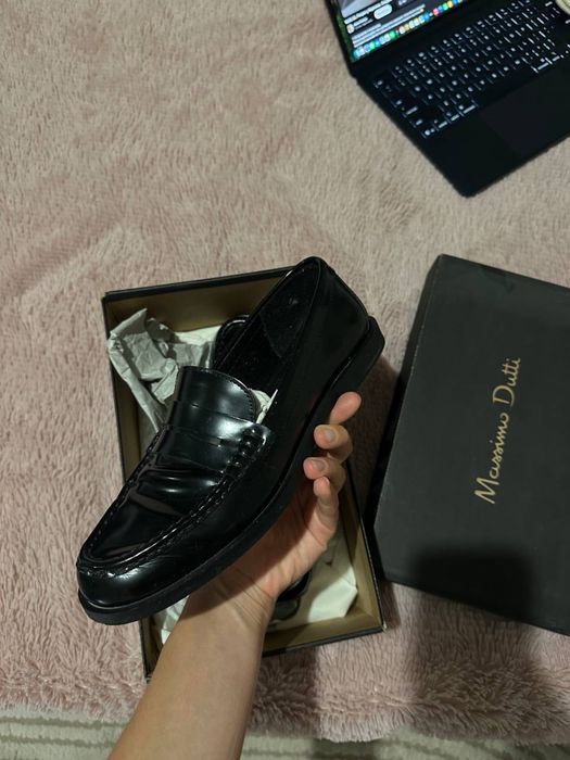 лофери Massimo Dutti