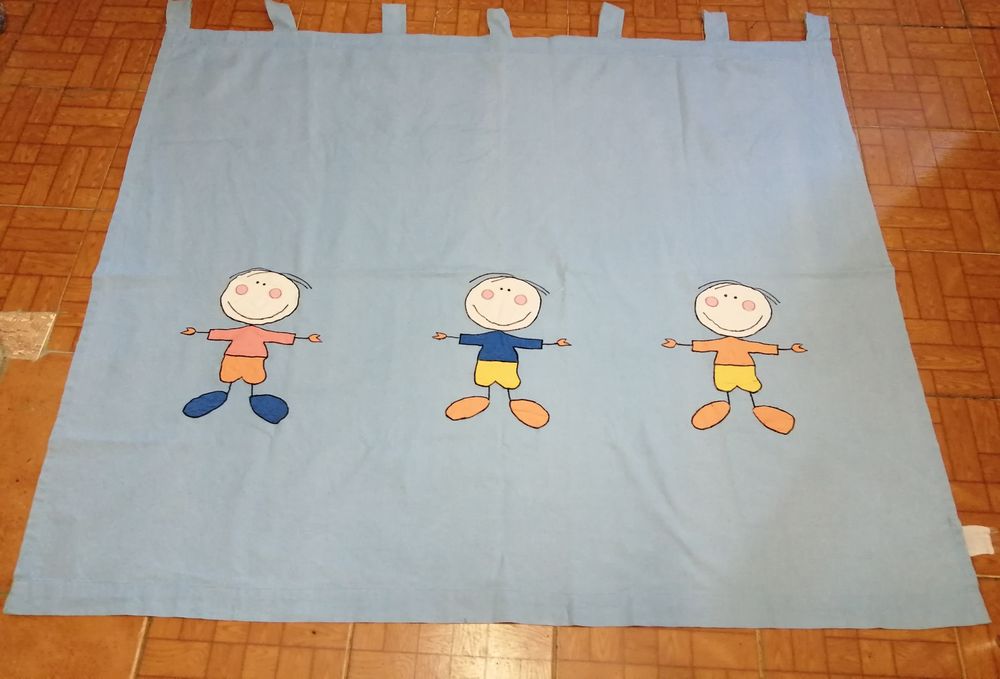Cortinado para quarto de menino