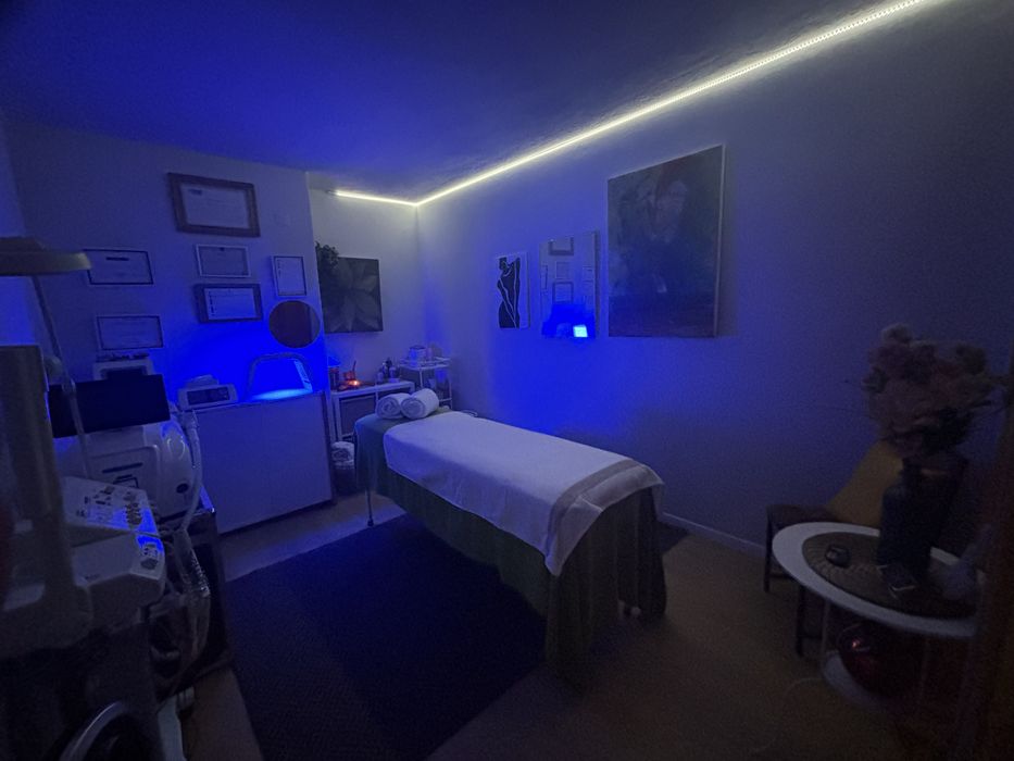 Massagens terapeuticas com oleos essenciais