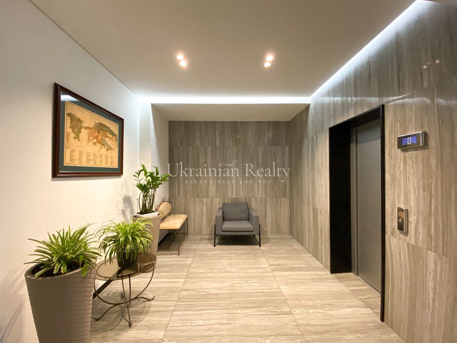 Продаж 4к квартири вул. Назарівська  23а. Ботанічний сад Фоміна