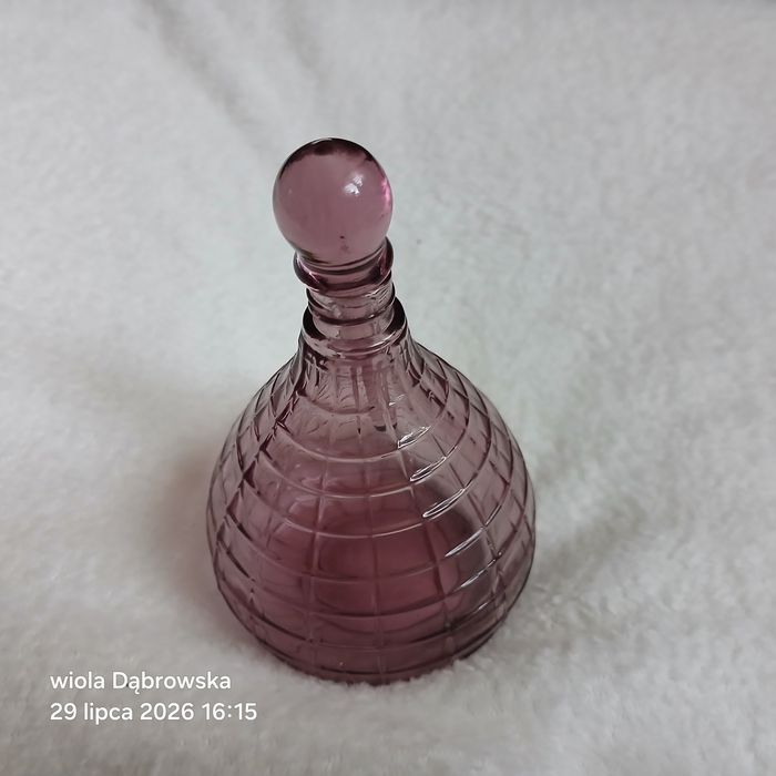 Flakonik na perfumy