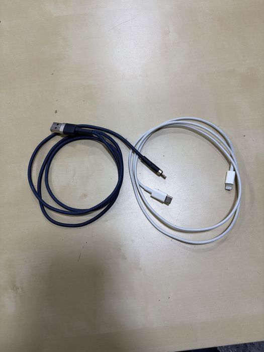IPhone 13  - 128 GB, w pełni sprawny + DODATKI