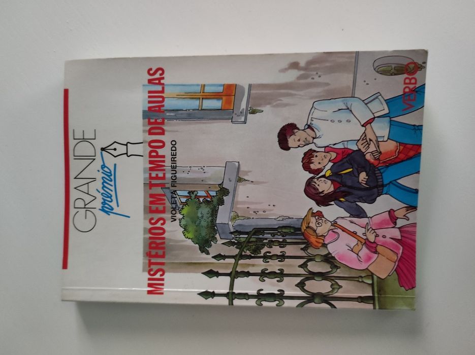 Livro Mistérios em tempo de aulas