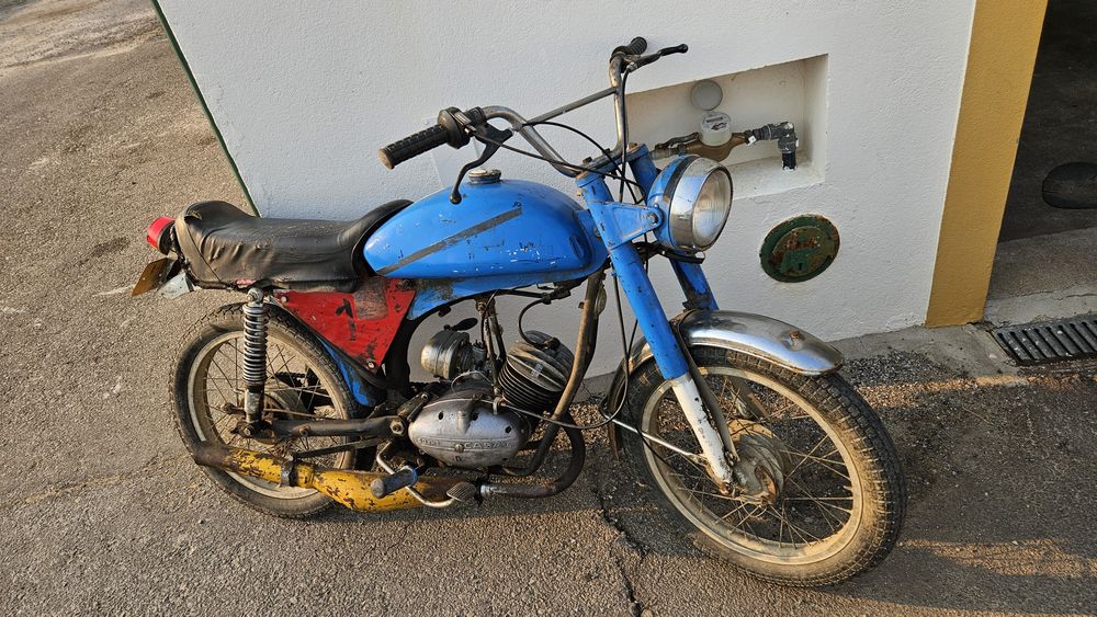 Selling a couple k 186