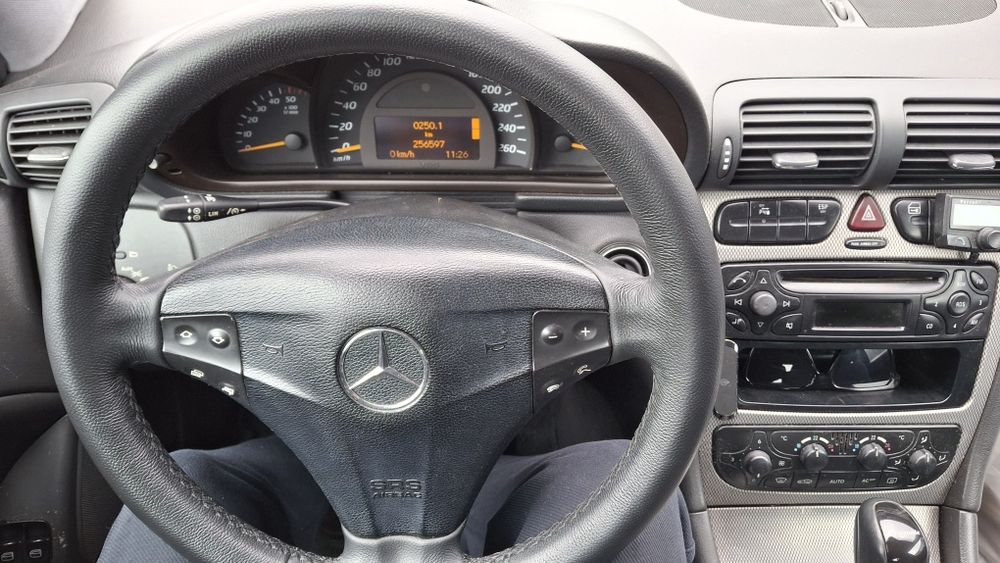 Mercedes sport coupé c220 diesel 150cv