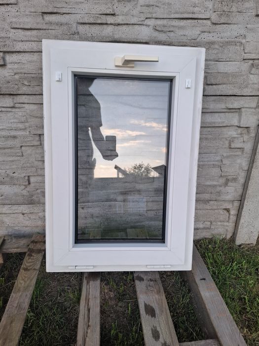 Okno PCV 56.5/86.5 białe
