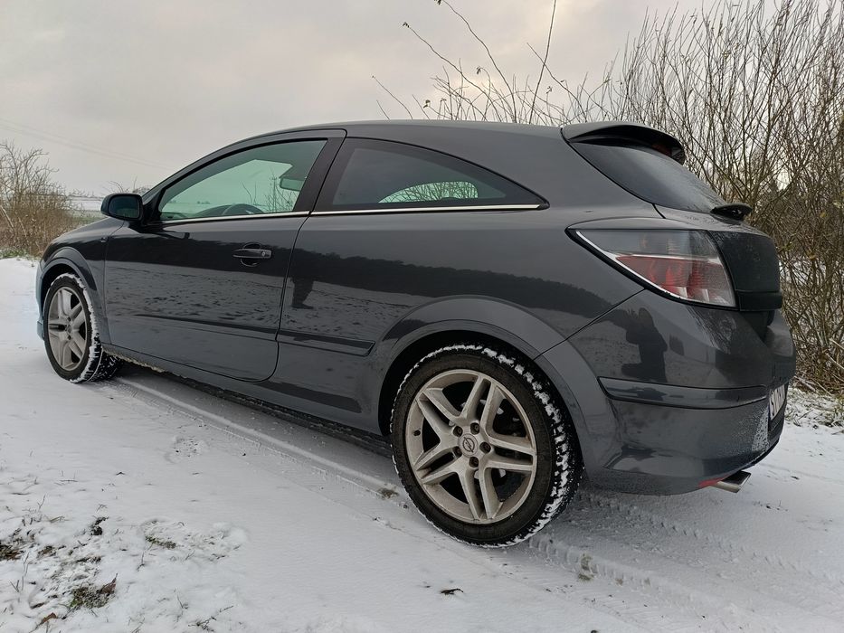 Opel Astra GTC / OPC Line / Irmscher / 2009r.