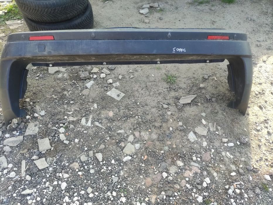 Fiat Doblo II zderzak tylny PDC kompletny