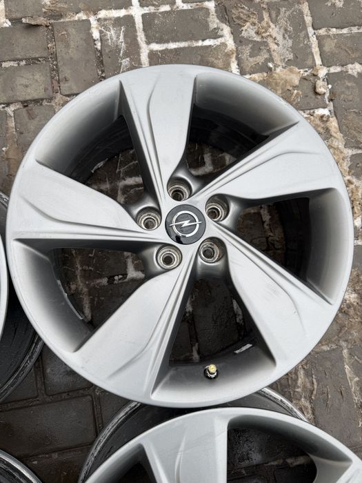 R18 5/108 j7.5 et49 d65.1 Opel Grandland X. Ford Fusion Escape Mondeo