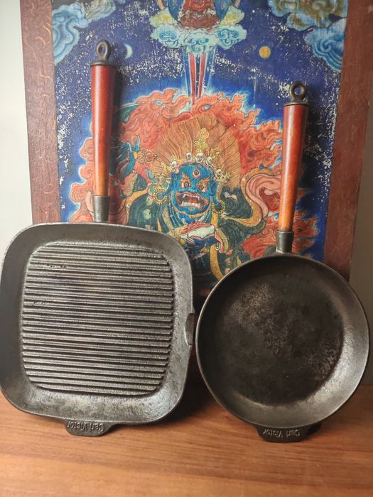 Patelnie żeliwne Grilowa 28cm i głęboka 24cm Carl Victor Swedish