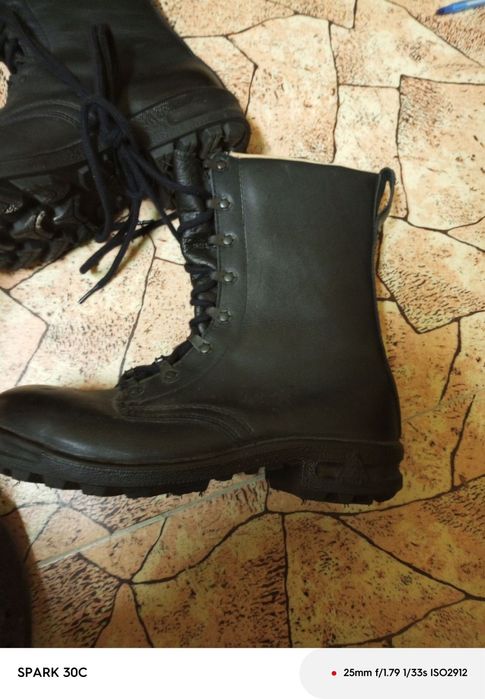 Берци нові оригінал шкіра