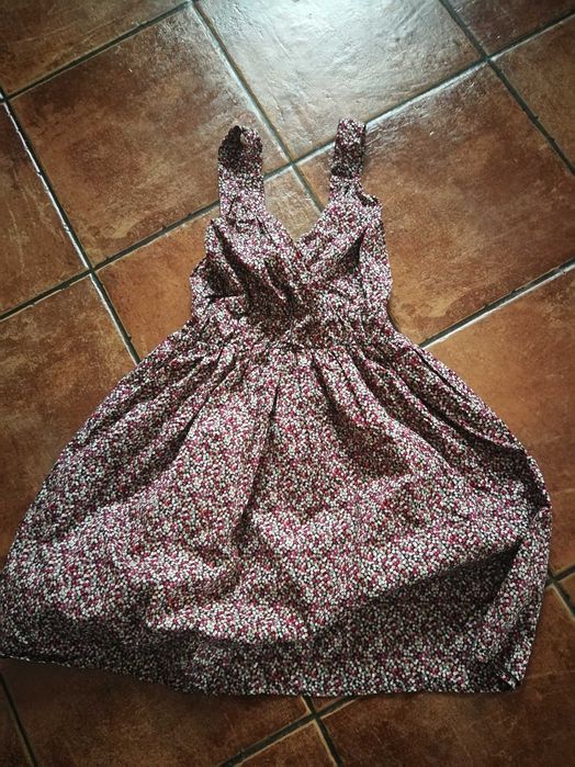 Sukienka Pop r. 36 kwiatki szerokie ramiączka