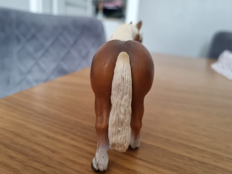 Konik schleich figurka