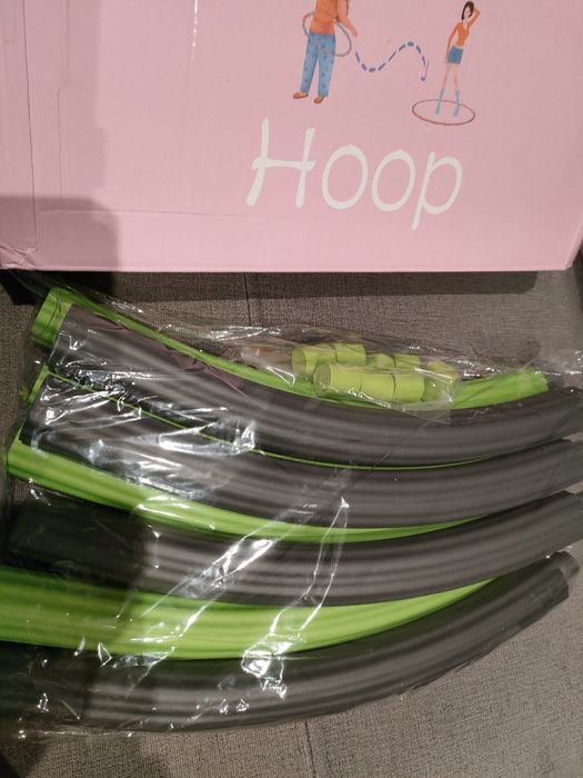 Hula hop składany z wykończeniem pianki.