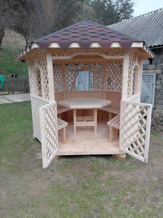 Продам садові туалети