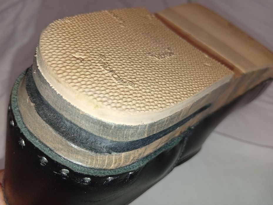 Стильные, кожаные Сабо (Клоги) на Деревянной подошве