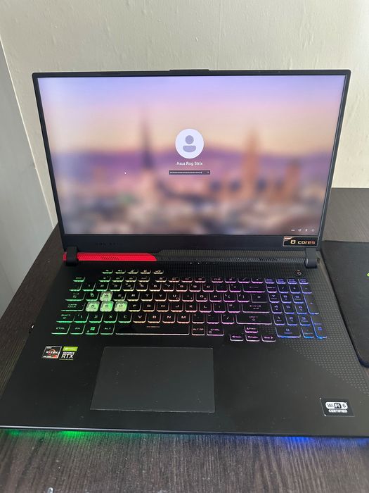 Asus Rog Strix g713