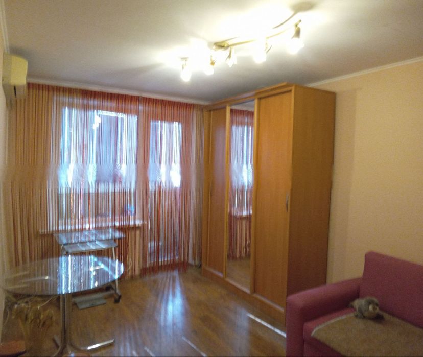 Сдам 2к.кв. на П. Поле,ул. Деревянко (район ,, Троянды")