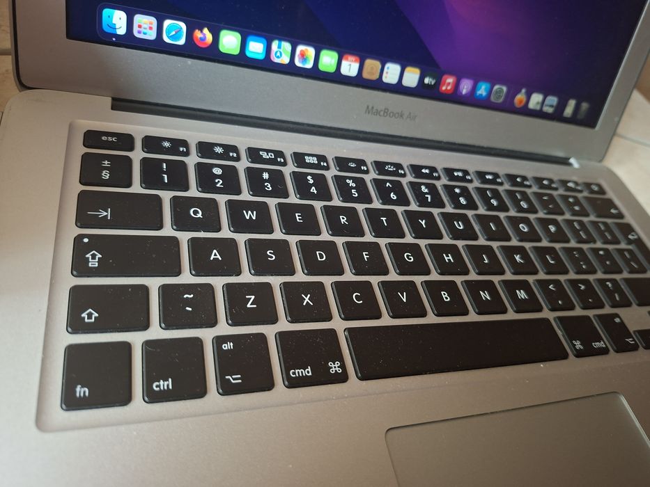 Apple Mac Book Air 13"