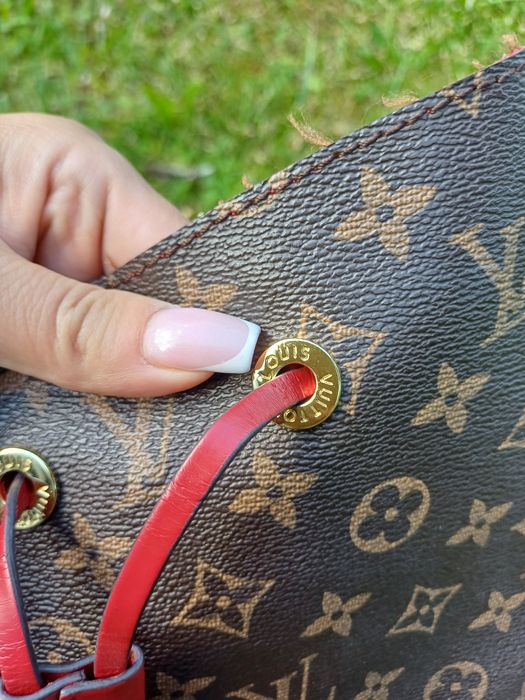 Damska torebka na pasek