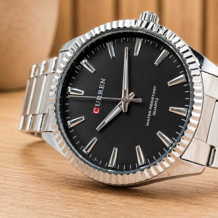 Чоловічий наручний годинник Curren 8425 Silver-Black зі сталевим браслетом та мінеральним склом