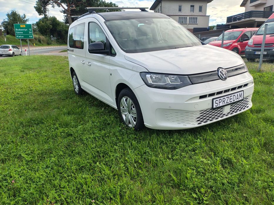 Volkswagen Caddy Volkswagen Caddy 1.5 TSI 115 KM 2021 52tys/km  5-osobowy Bogata Wersja