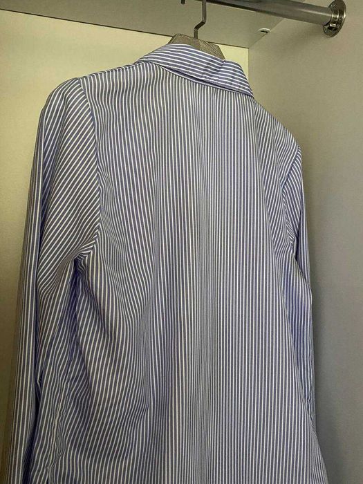 Сорочка з вишивкою блакитного кольору