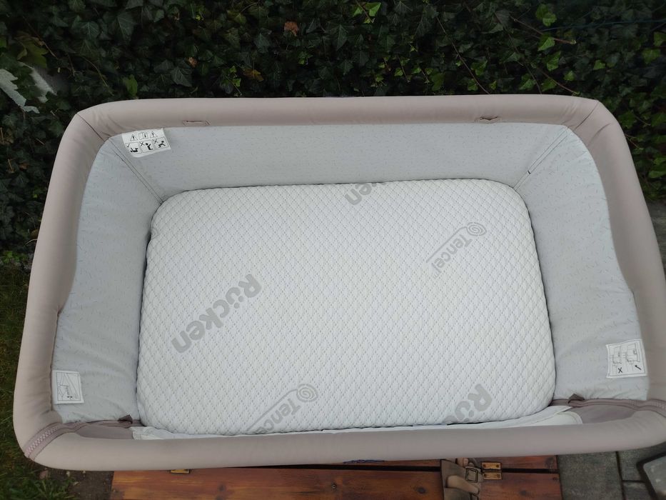 Łóżeczko dostawka Chicco Next2Me