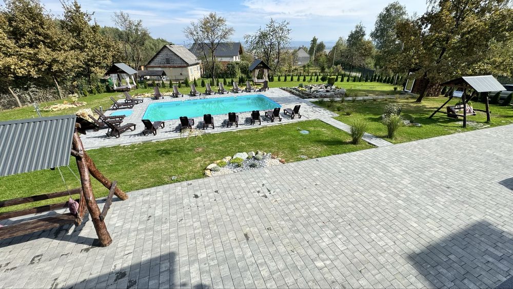 Кімнати подобово Велятино, Теплі води