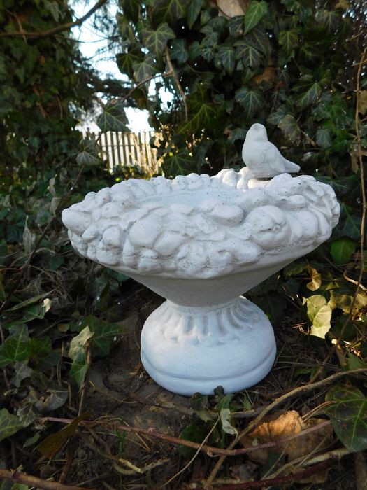 Ozdoba betonowa Poidło poidełko dla ptaków Ogród na prezent