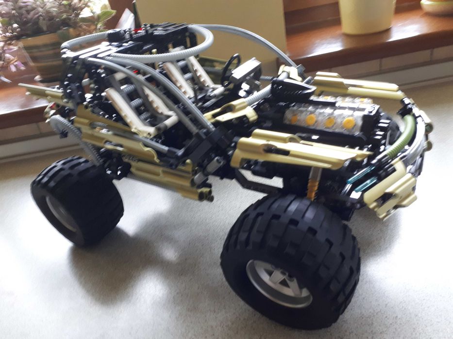 Lego Technic 8466 4x4 Off Roader . Kielce • OLX.pl