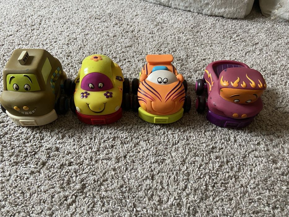 Машинки для малюків