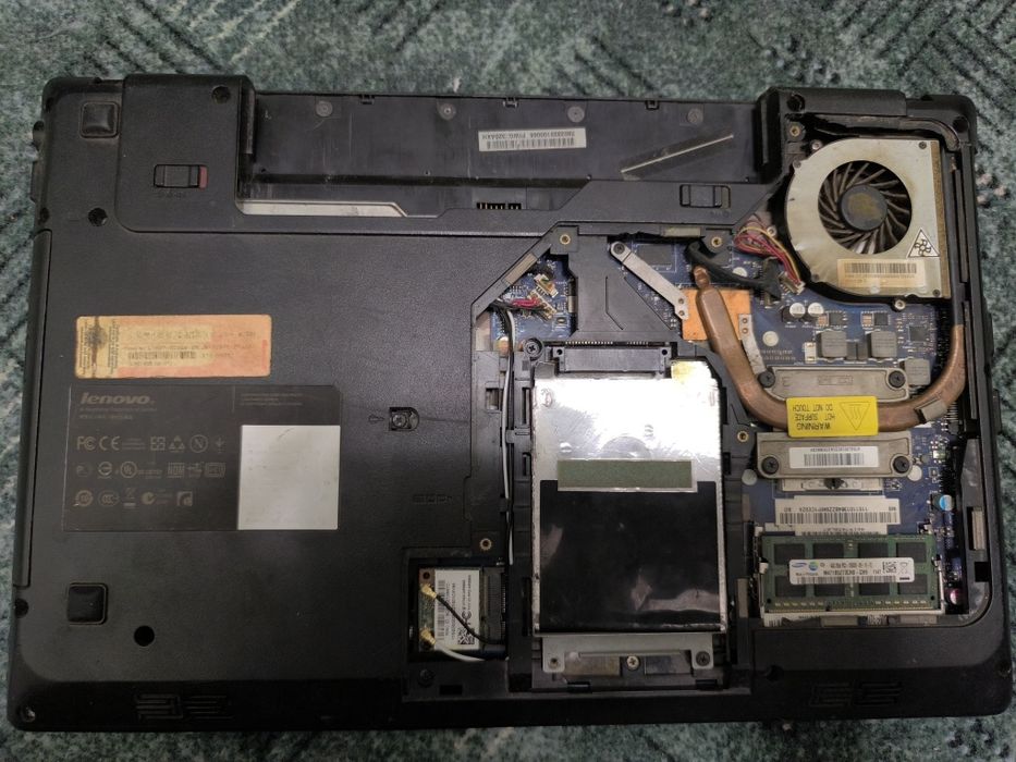 Продам ноутбук Lenovo g570