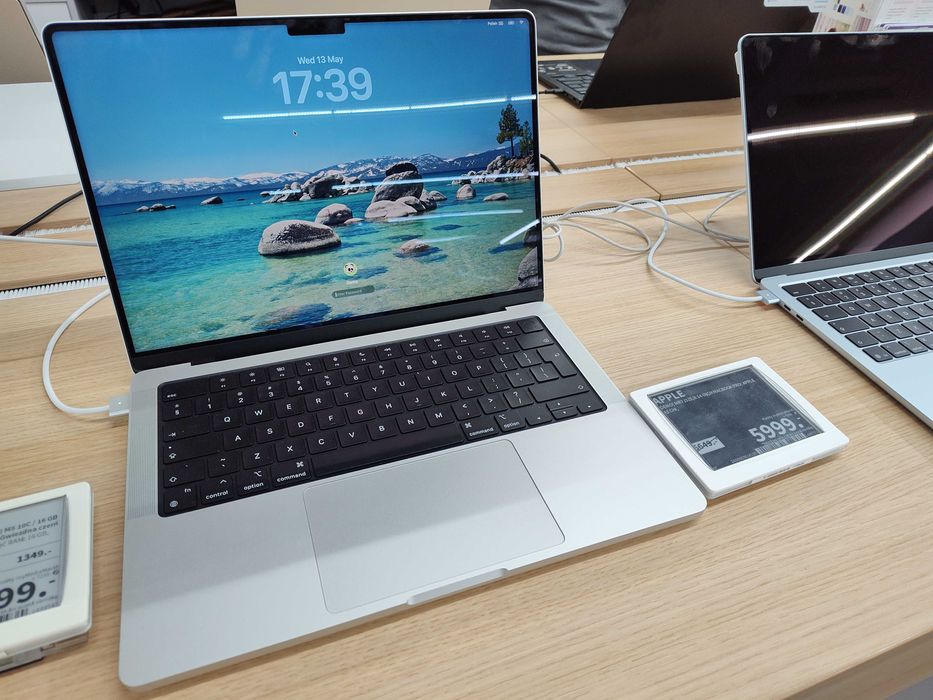 APPLE Laptop APPLE MacBook Pro 14 M3/8GB/512GB SSD/10C GPU/macOS Srebrny MR7J3ZE/A Media Markt Olsztyn