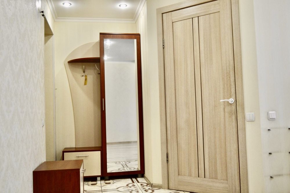 Современная 2 ком, квартира на Европейской 8, Мост сити, Пассаж, центр