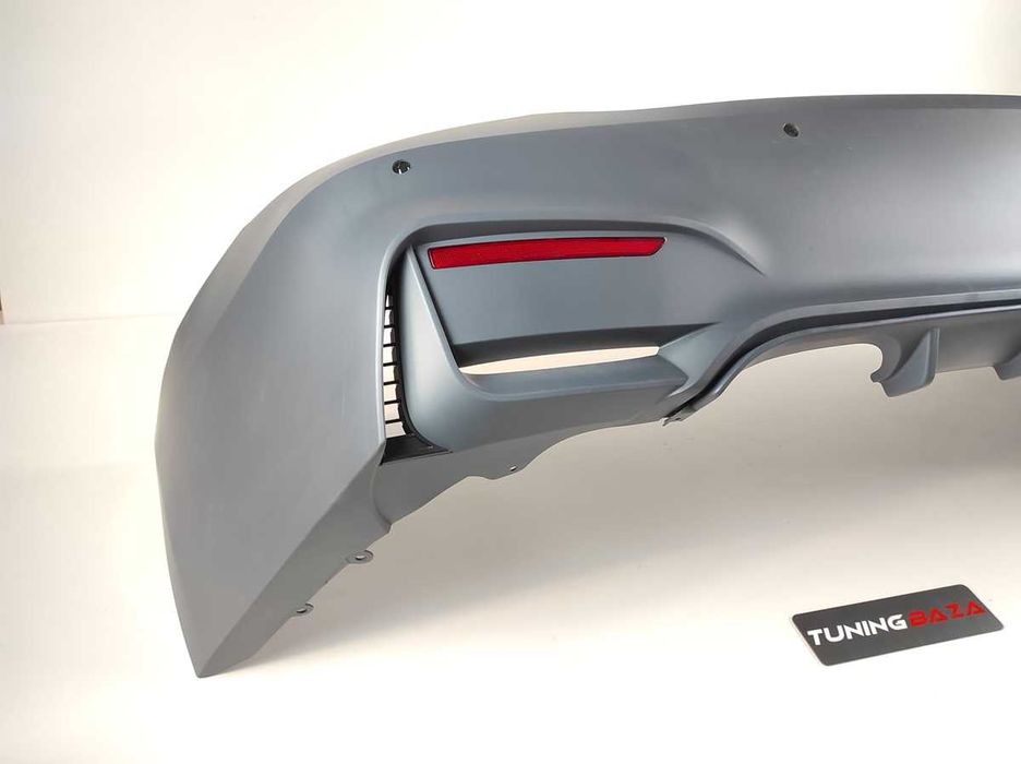 Комплект обвісу BMW 4 F32 F33 стиль M4 під парктронік