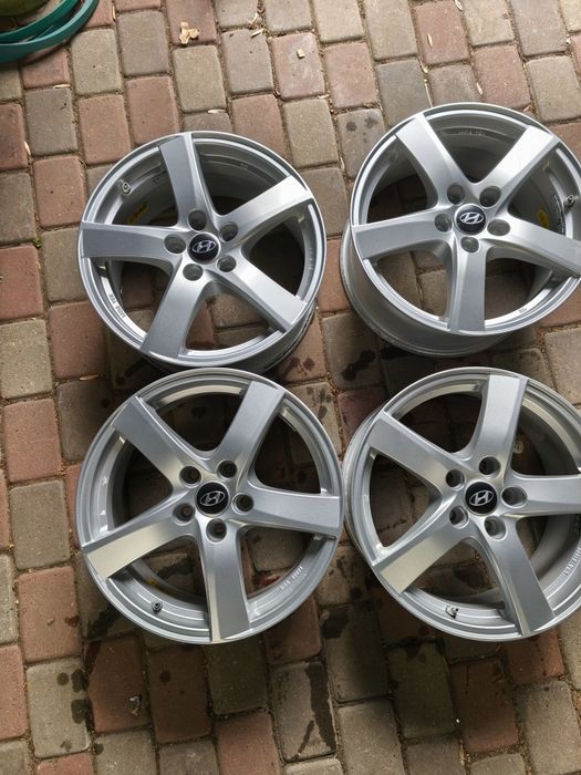 Felgi aluminiowe 17 Hyundai i30 i20 ix20 ix35 Tucson IONIQ SantaFe Sonata Elantra - 5x114.3