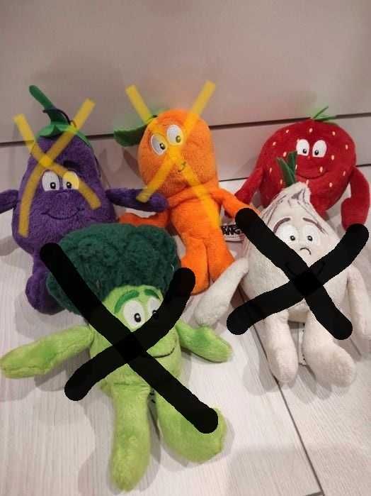 Maskotka Biedronka gang świeżaków -truskawka