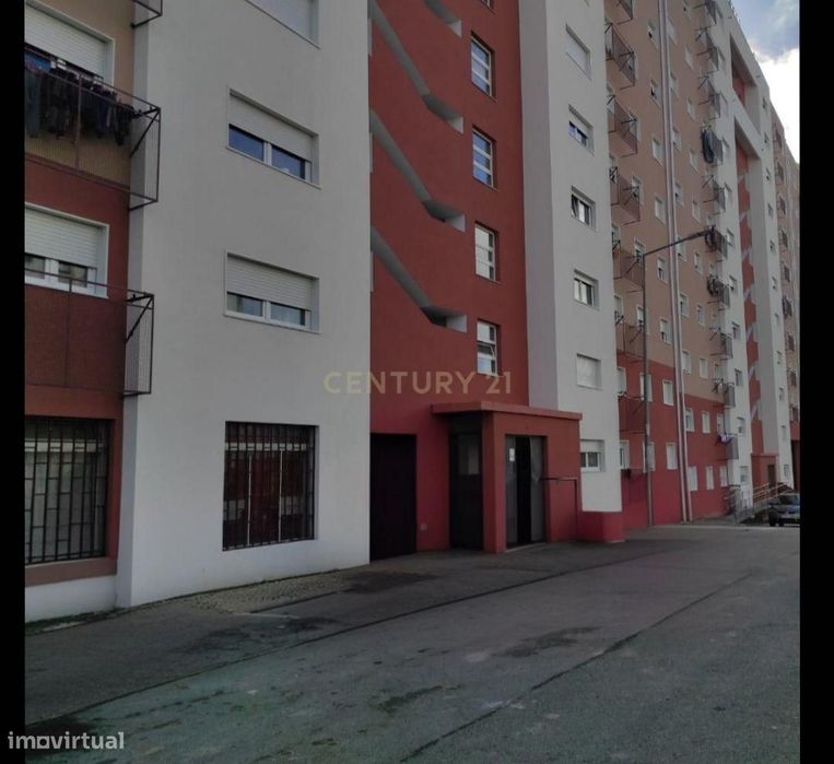 Espaço Comercial - Casal de Cambra, Sintra